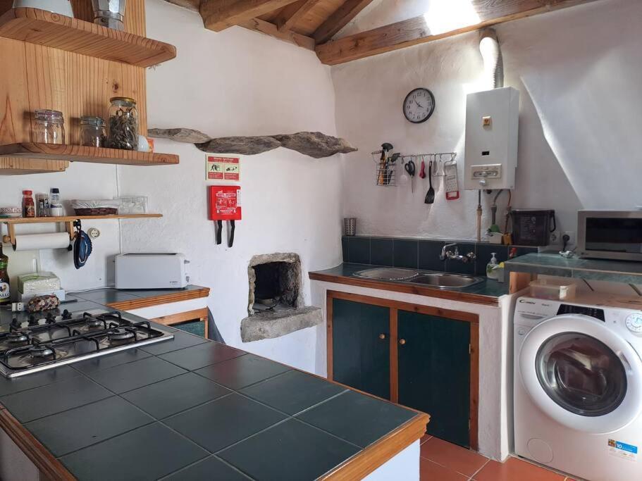 Casita - Your Home In Flores Lajes das Flores Экстерьер фото